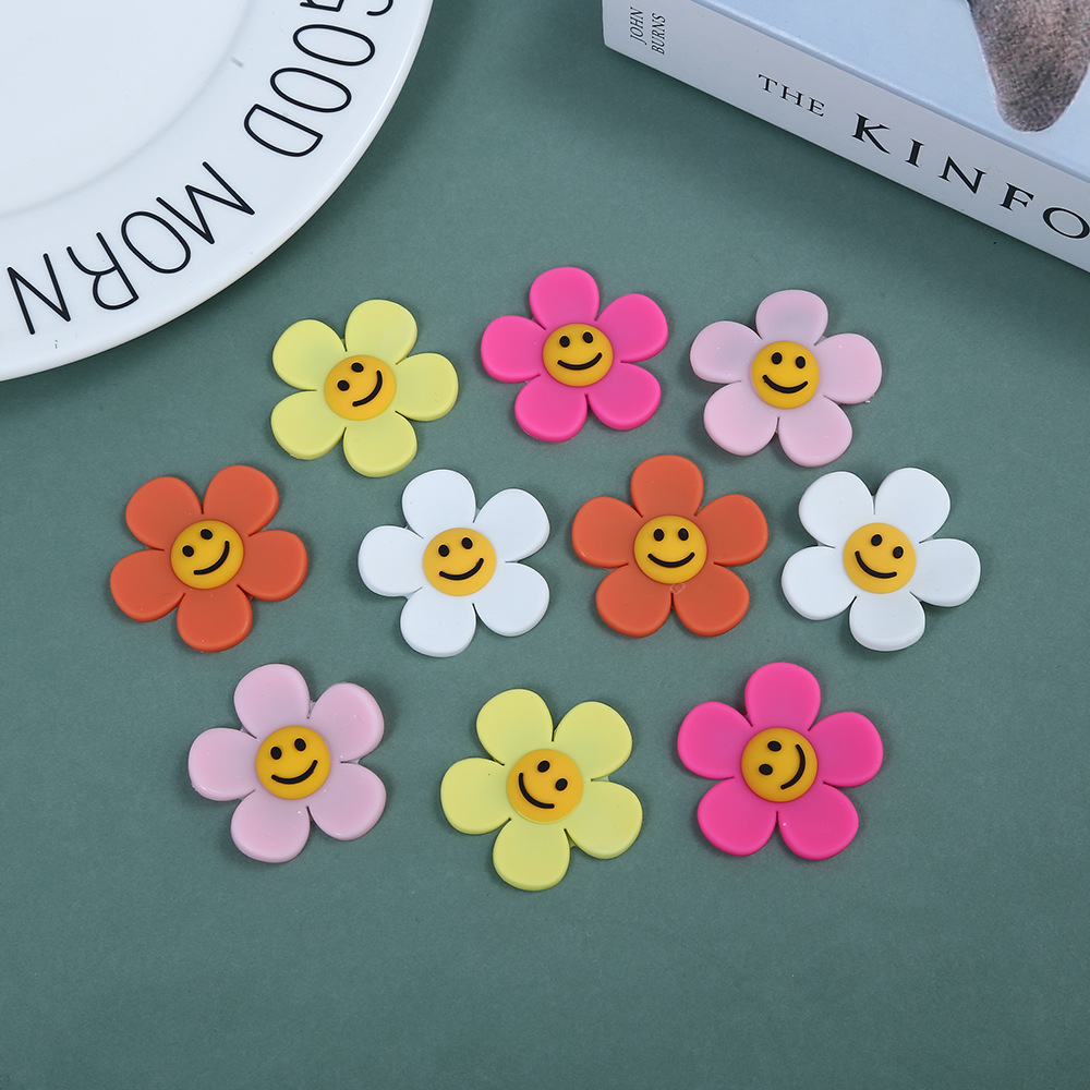 Sunflower pattern PVC soft glue DIY jewelry accessories Cute storage box Mobile phone case refrigerator sticker Crocs hair accessories patch Creative handmade diy jewelry materials details Picture