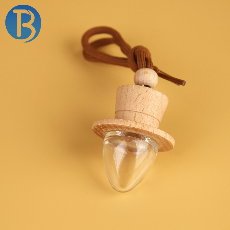 In stock, there are 5ML car aromatherapy glass repackaged bottles, creative car accessories, air bottles, straw hats, wooden caps, empty bottles, car accessories, empty bottles, and aromatherapy decorations details Picture