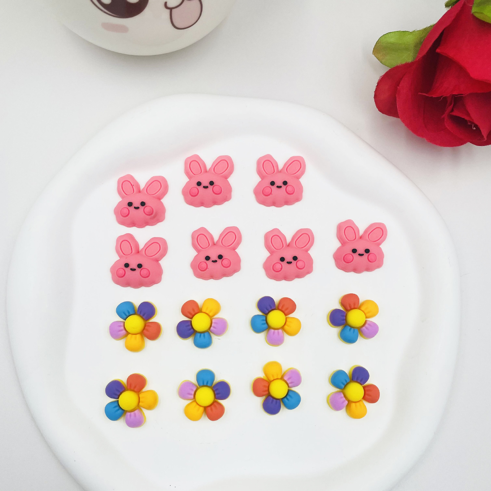 New PVC soft rubber cartoon patch diy accessories, phone cases, hair clips, hair lanyards, accessories, factory direct sales and wholesale. Other categories and styles are diverse details Picture