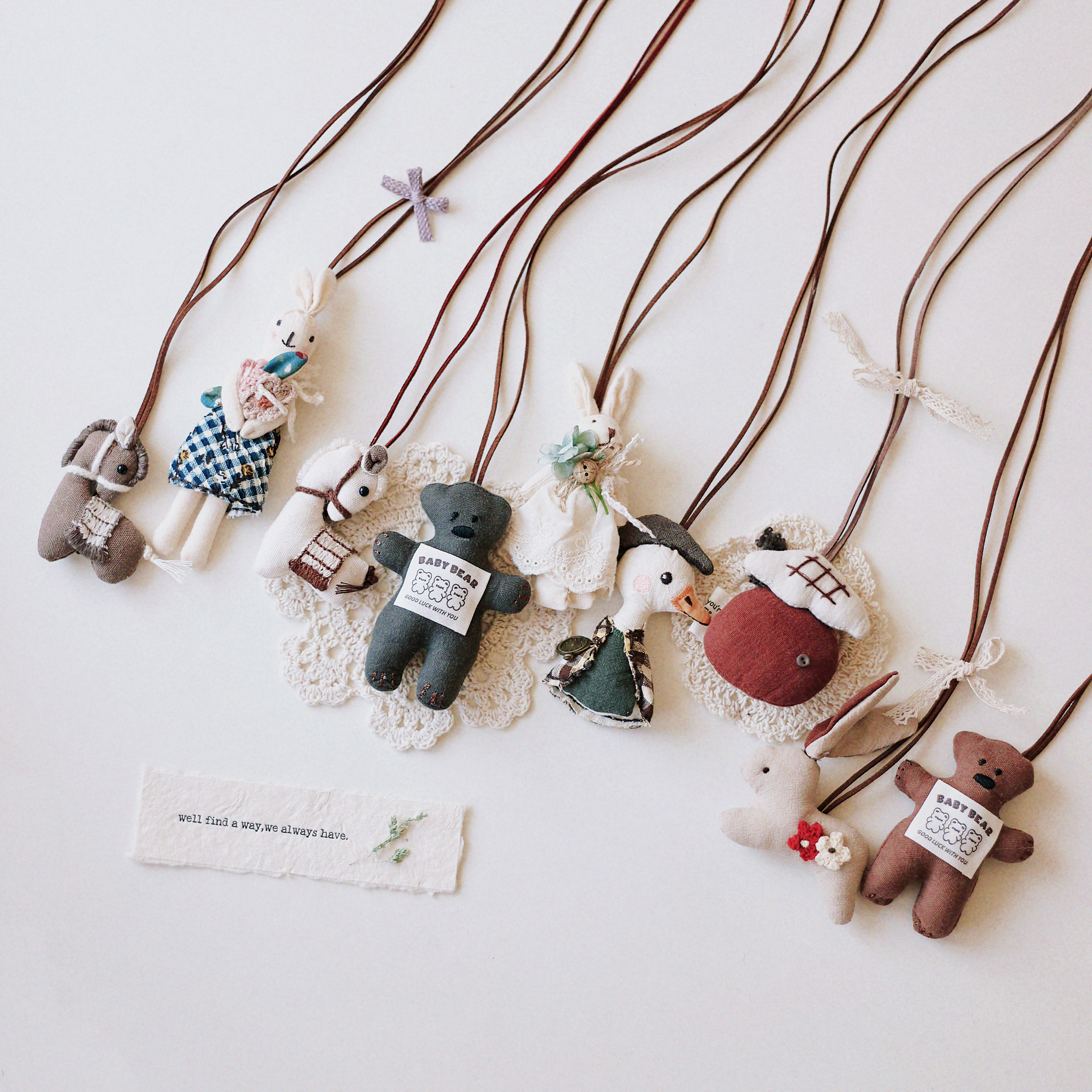 森系布艺项炼 小清新可爱减龄女长款挂脖配饰 小动物覆古挂绳装饰新飞塑胶