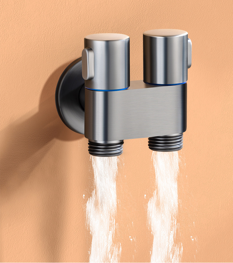 马桶伴侣喷枪双控一进二出水龙头马桶冲洗喷枪妇洗器冲水枪伴侣详情11