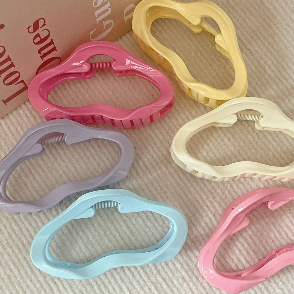 Candy-colored cloud grab clip, large shark clip headwear, women's back of the head hair clip, new popular style in 2025