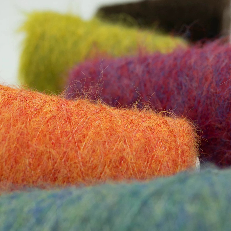 Candy-colored imitation alpaca elastic long wool yarn, hand-mixed yarn, DIY hand-knitted crochet, knitting, knitting and matching Application Scenario