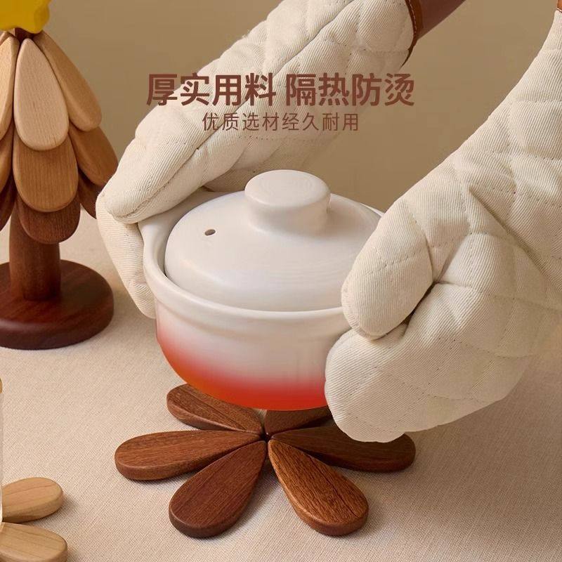 High-end Christmas tree heat insulation mat table decoration, creative tree solid wood heat-resistant pot mat, folding cup mat and bowl mat Item Picture