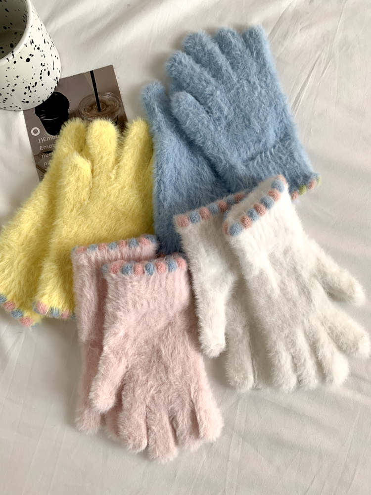2025新款韩系可爱毛绒手套女冬季加厚保暖防寒露指可触屏手套学生详情7