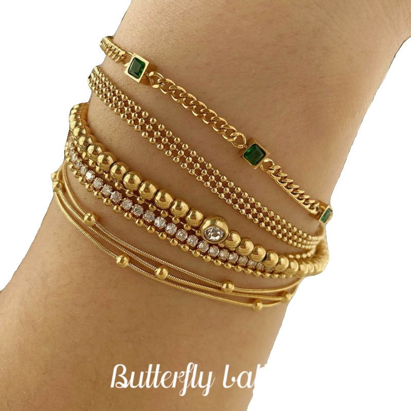 New fashionable zircon titanium steel light luxury bracelet from INS in Europe and America, 18k, non-fading, super shiny, high-end and elegant ladygirl jewelry Item Picture