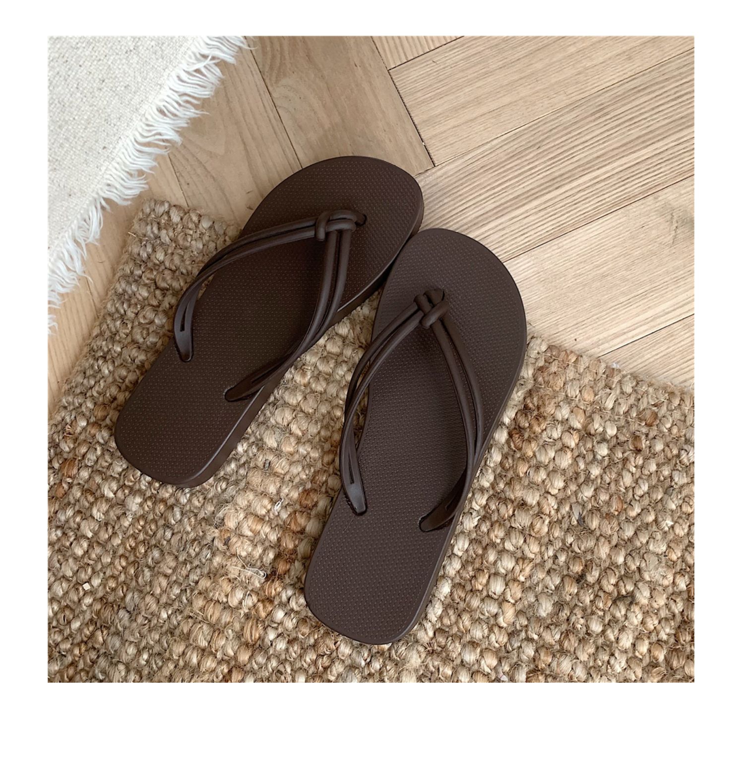 日式新款网红ins时尚休闲人字拖女夏外穿防滑洗澡夹脚凉拖鞋沙滩详情21