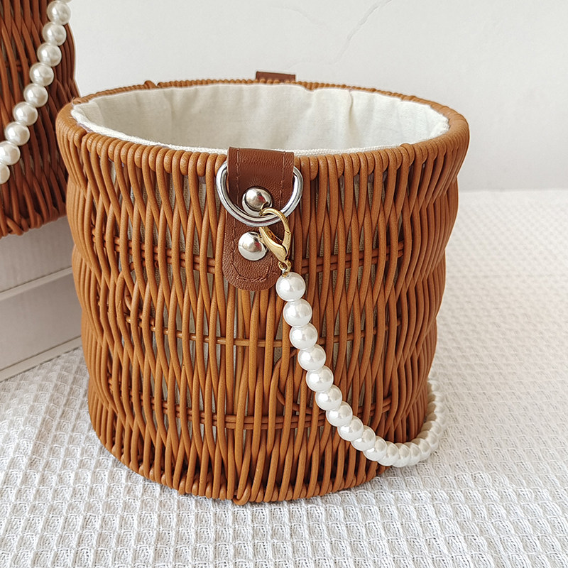 Hand-held flower basket, woven basket, ancient-style decorative gift basket, wedding souvenir gift box, rattan weaving gift box, willow weaving round tube Specification image