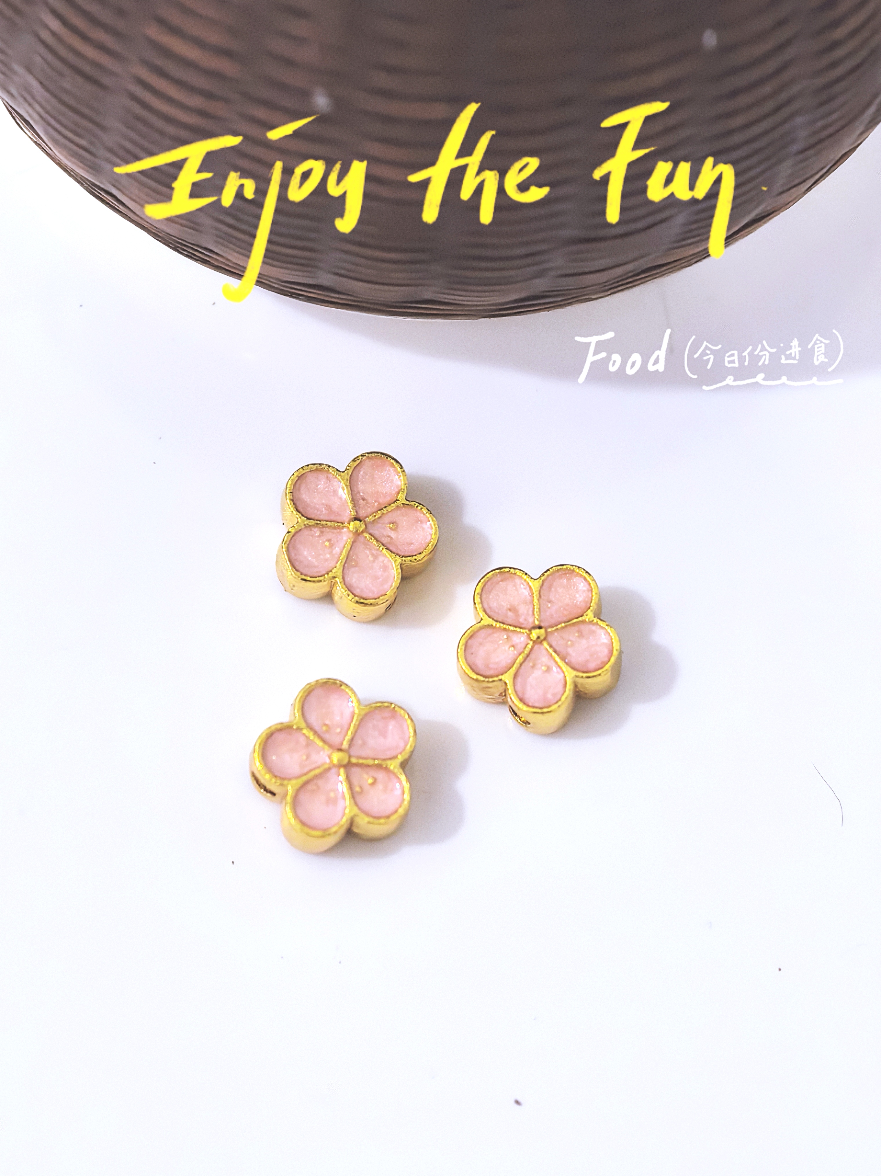 双面滴油直孔珠五瓣花diy配件手链多巴胺串珠手机链散珠批发详情1