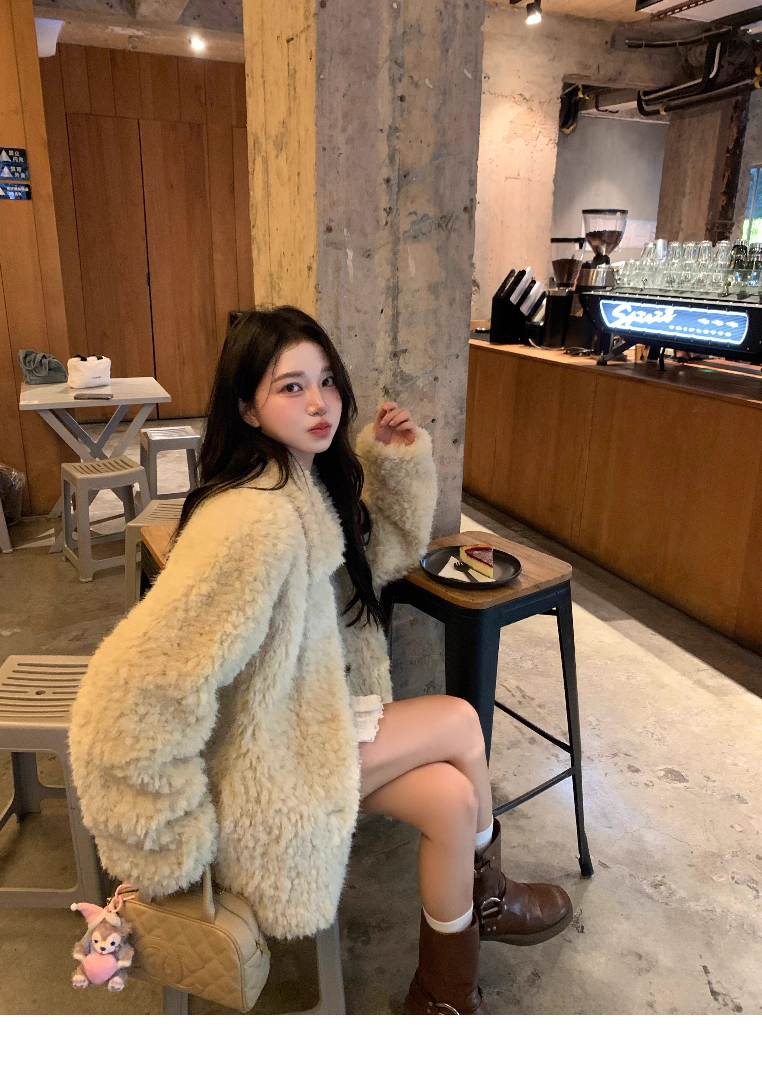 纸片人宽松V领泰迪绒羊剪绒环保皮草皮毛一体羊羔毛毛外套女秋冬详情14