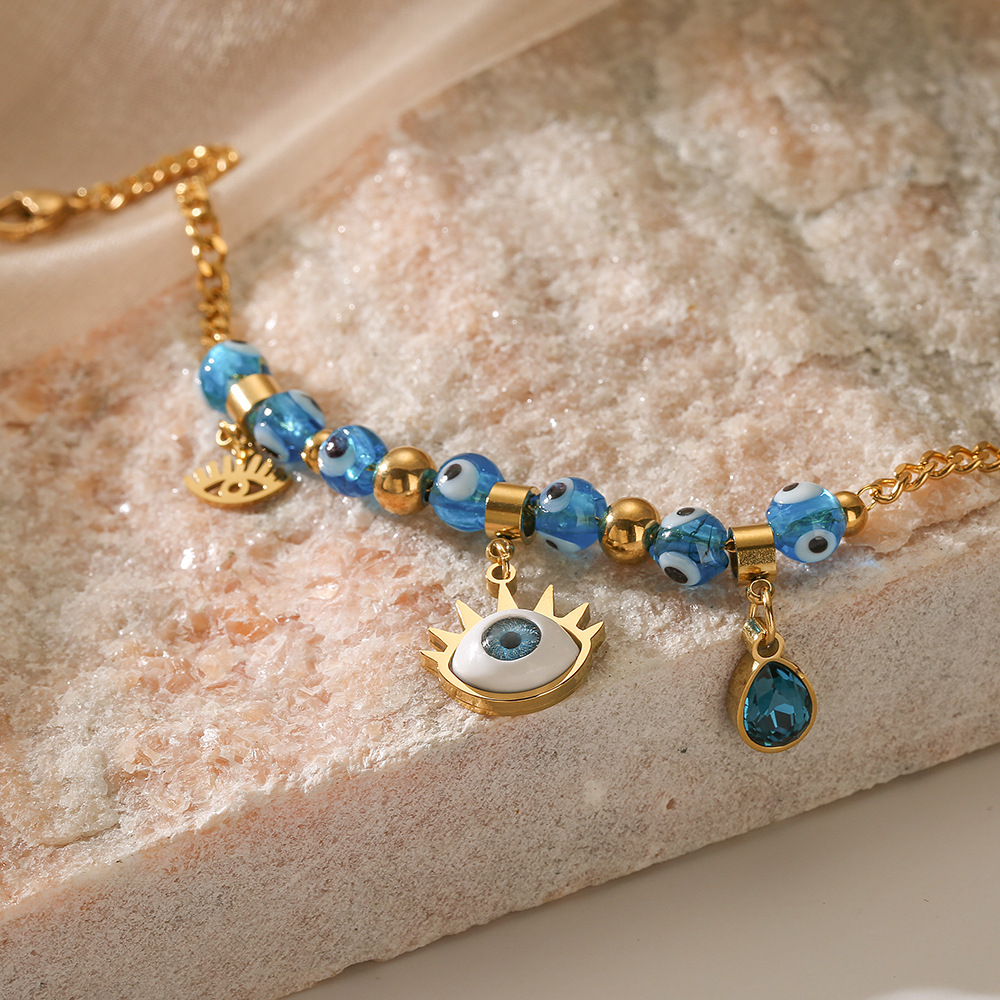 A new cross-border, niche and unique beaded devil's eye elephant pendant titanium steel bracelet for women on Instagram Application Scenario