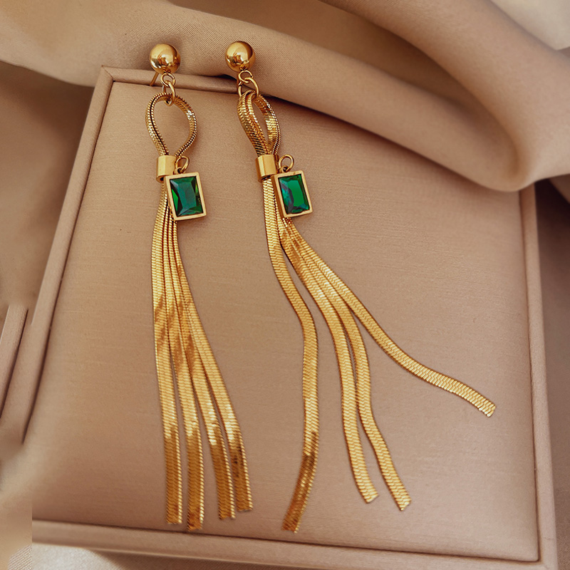 法国设计师设计长版流苏耳环女ins博主耳饰钛钢小众饰品绿色锆石