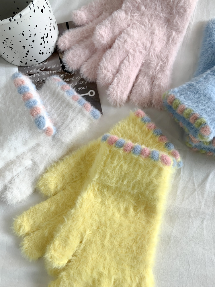 2025新款韩系可爱毛绒手套女冬季加厚保暖防寒露指可触屏手套学生详情12