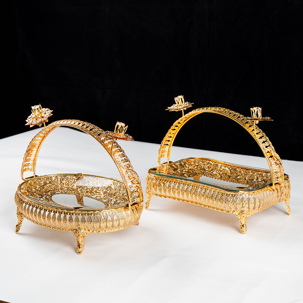 水果盘客厅家用大气轻奢创意茶几精致摆盘金色玻璃带花上供果果盘