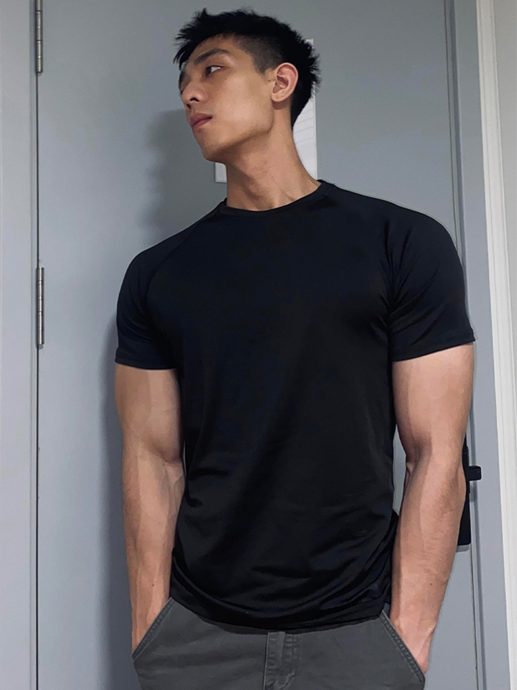 American retro black cuffs T-shirt for men, a heavyweight small neckline, slimming and muscular short-sleeved, shoulder three-quarter sleeve pic 4