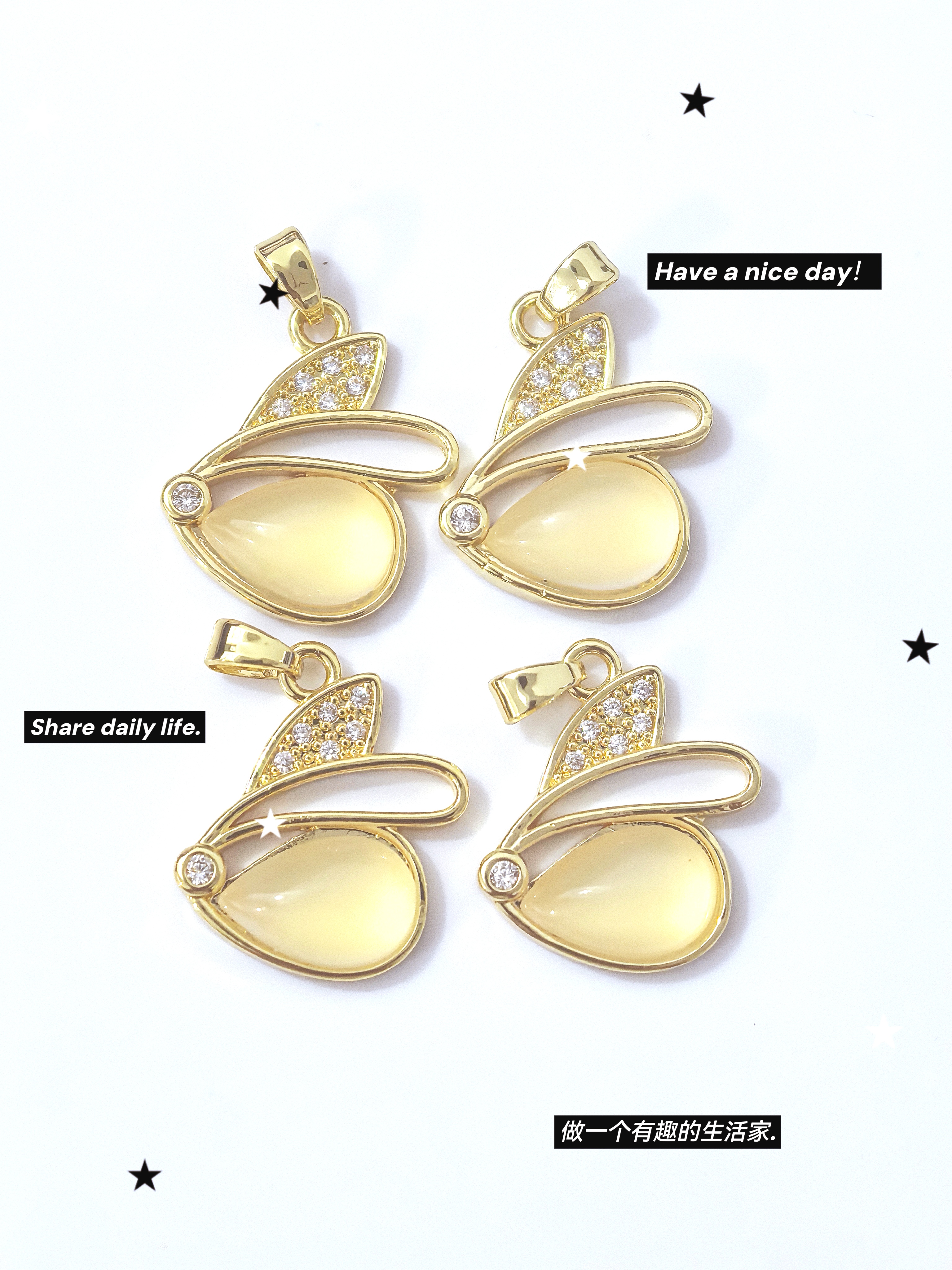 A cute and adorable imitation shell rabbit heart rose pendant necklace for women with a unique personality pic 4