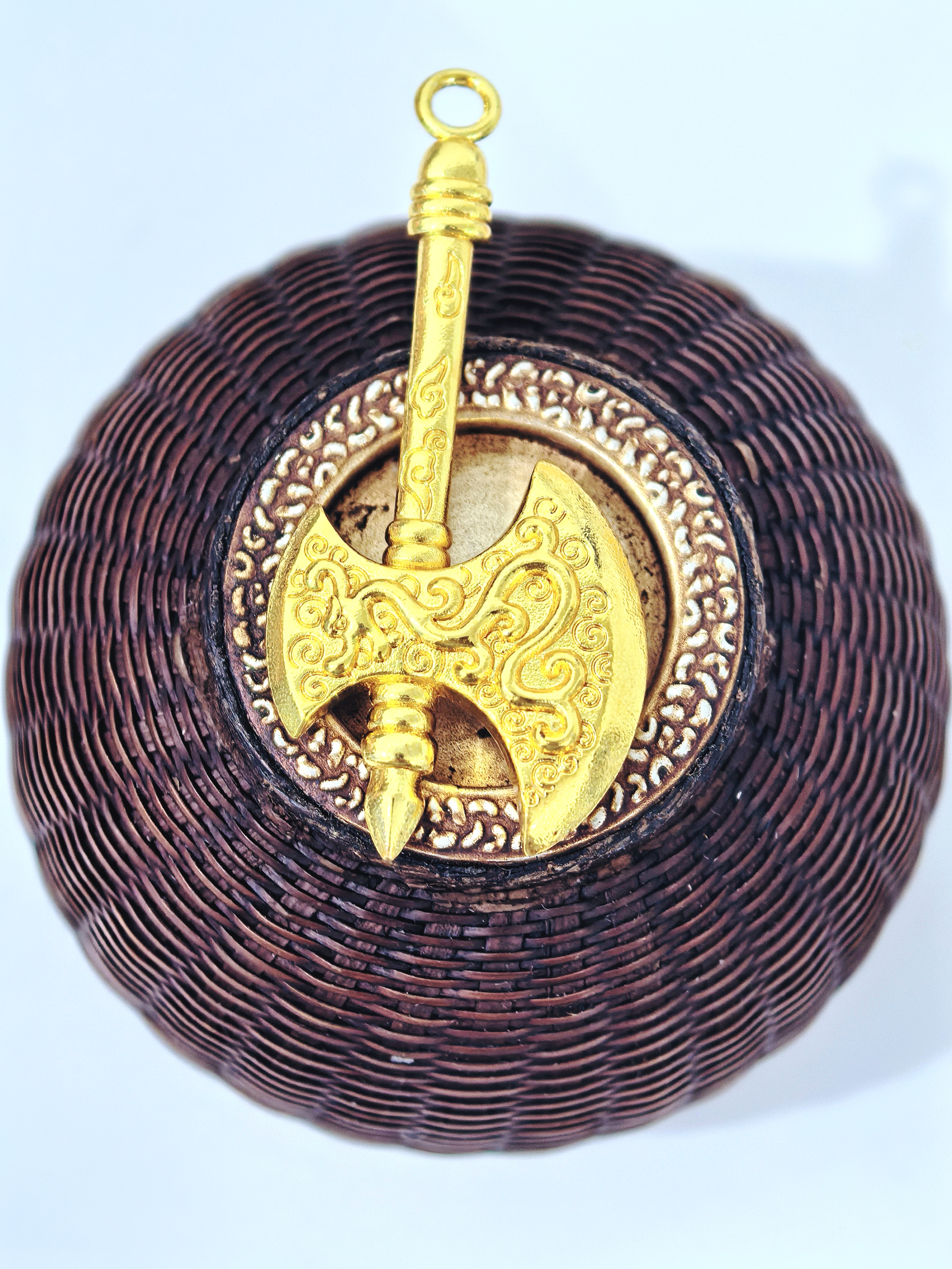 DIY ancient golden axe pendant, fashionable sweater chain, car key pendant pic 2