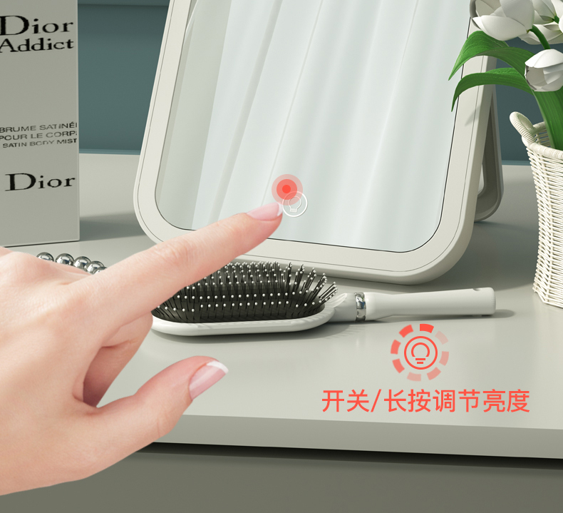 led化妆镜带灯补光宿舍桌面台式梳妆镜女折叠网红随身便携小镜子详情8