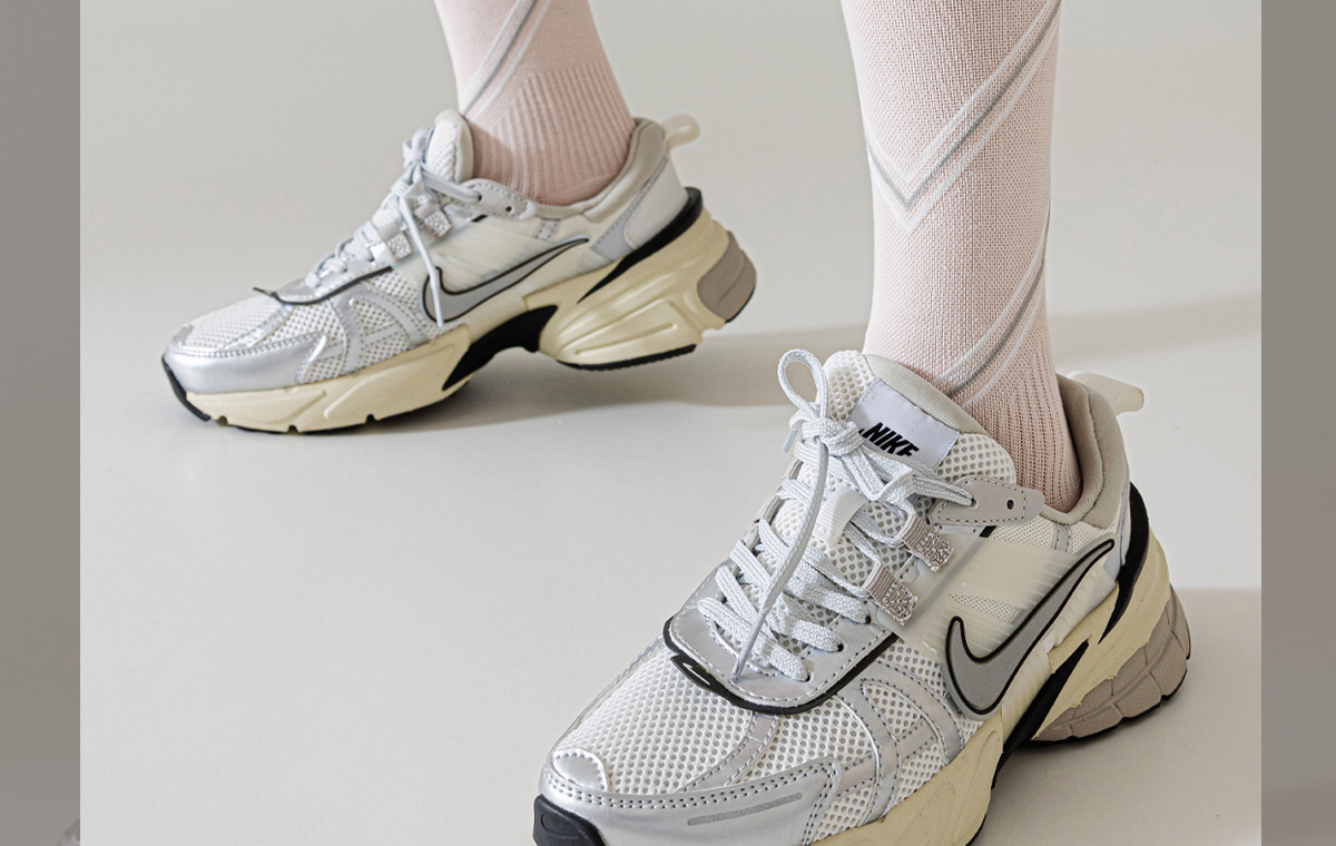 Road cycling socks for men and women, reflective bicycles, outdoor hiking socks, professional sports pressure calf running socks pic 19