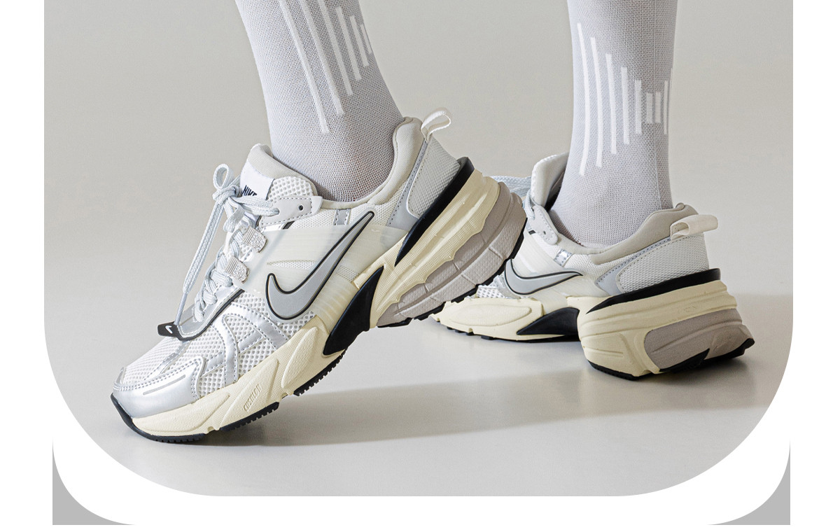 Road cycling socks for men and women, reflective bicycles, outdoor hiking socks, professional sports pressure calf running socks pic 28