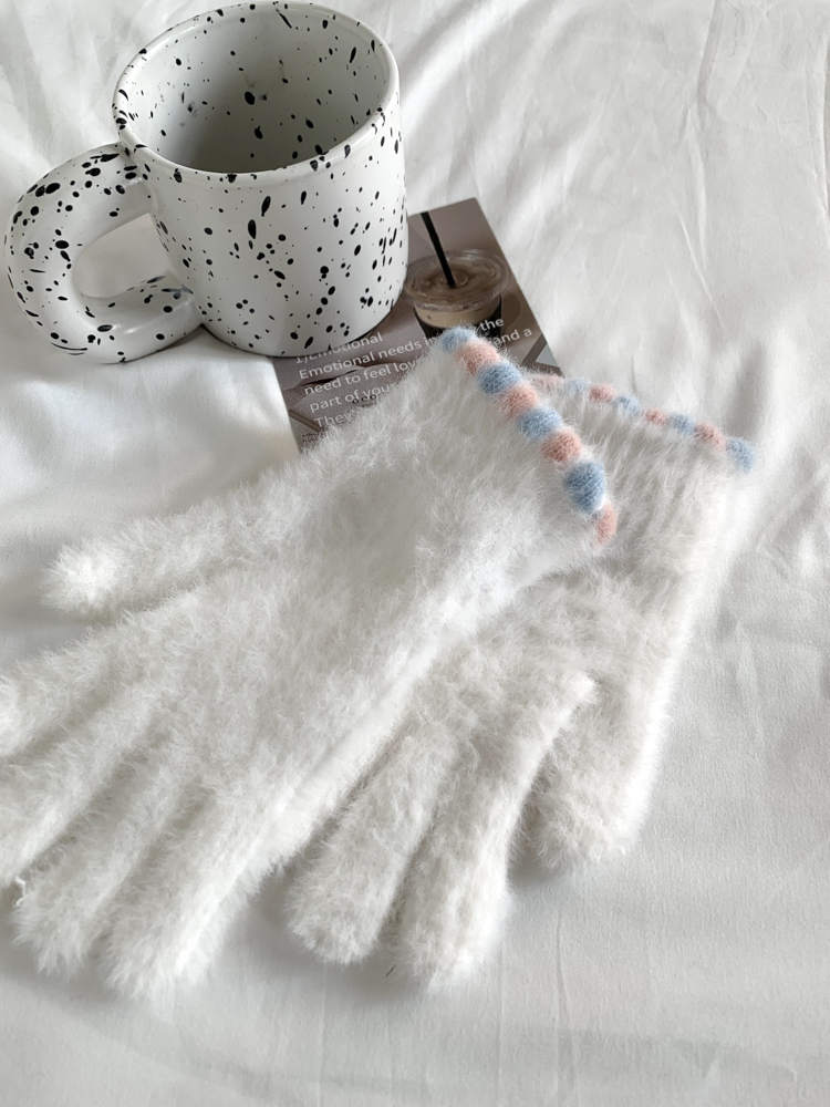 2025新款韩系可爱毛绒手套女冬季加厚保暖防寒露指可触屏手套学生详情11