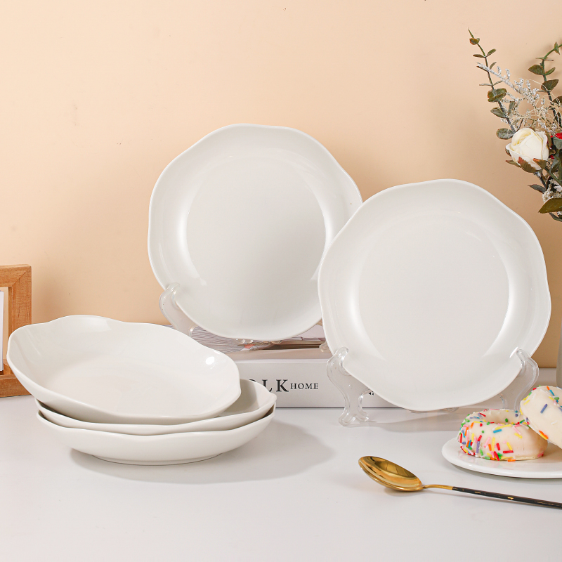 纯白陶瓷梅花盘荷叶盘花瓣盘深盘家用炒菜盘子水果盘凉菜盘异形盘详情3