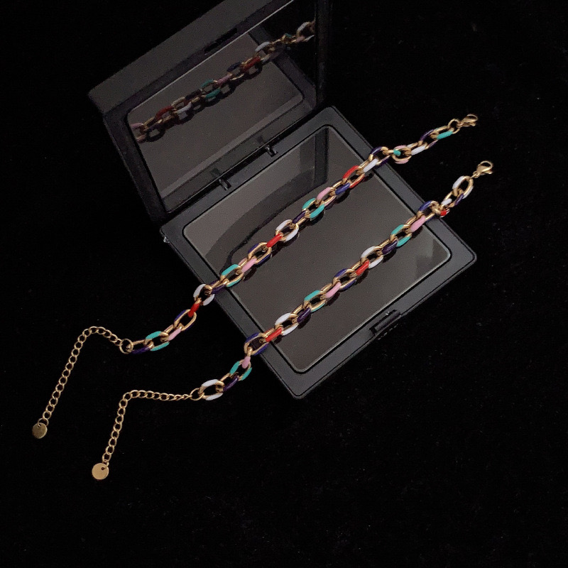 Dopamine-colored titanium steel bracelet, a trendy and individual-looking hip-hop style versatile accessory, a high-end couple's wristband Application Scenario