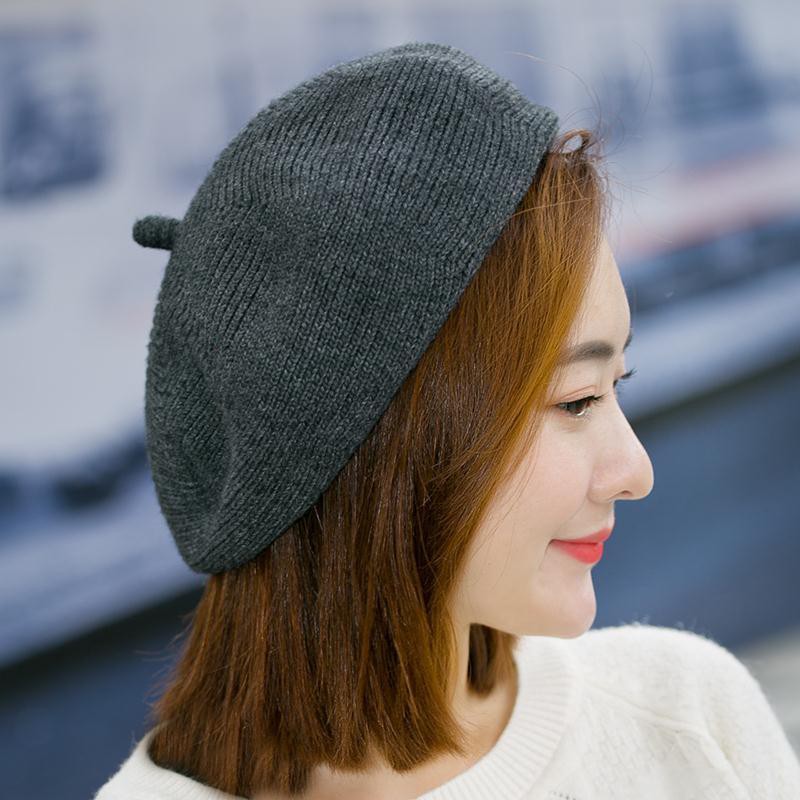 Beret hats for women in autumn and winter: Korean and Japanese style versatile wool knitted woolen hats, British painter hats for warmth in winter Application Scenario