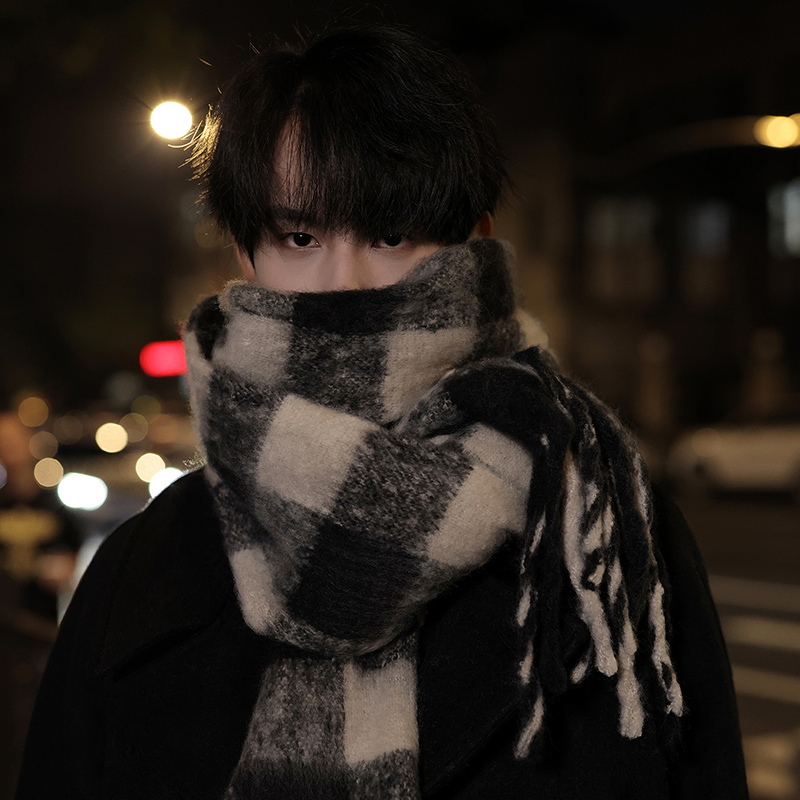 2024新款黑白格子围巾秋冬季男马海毛情侣保暖加厚围脖送男友礼物