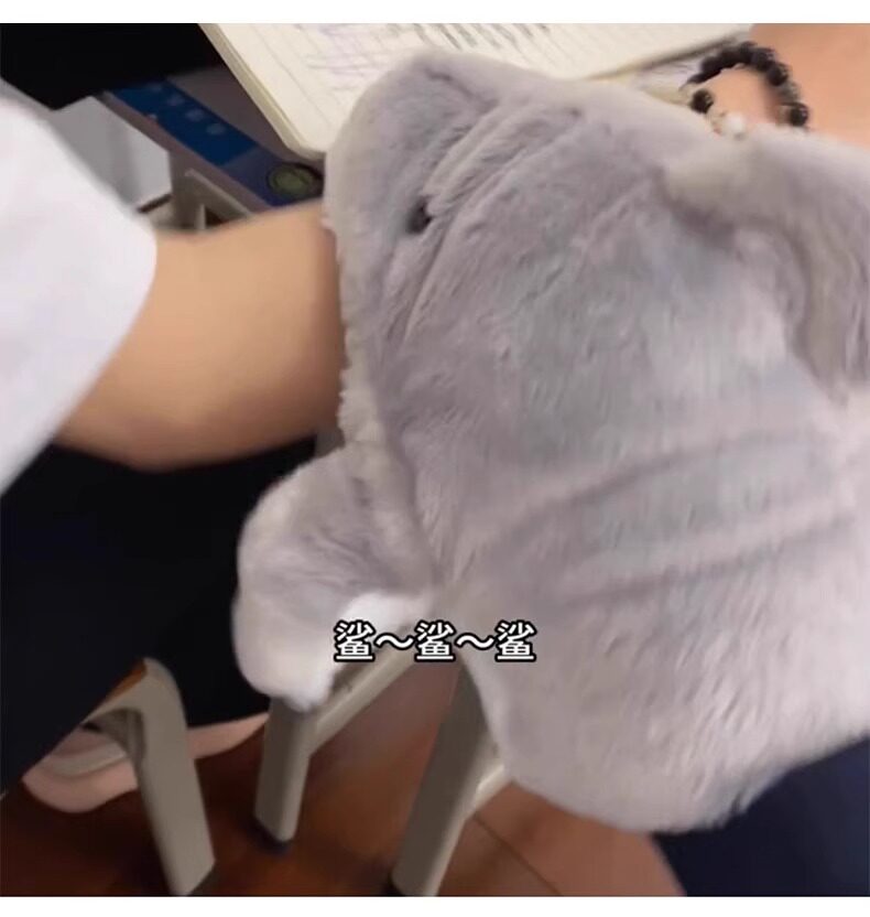 贪吃饥饿小鲨鱼玩偶可张嘴手偶手套毛绒娃娃公仔女孩玩具儿童迷你详情16