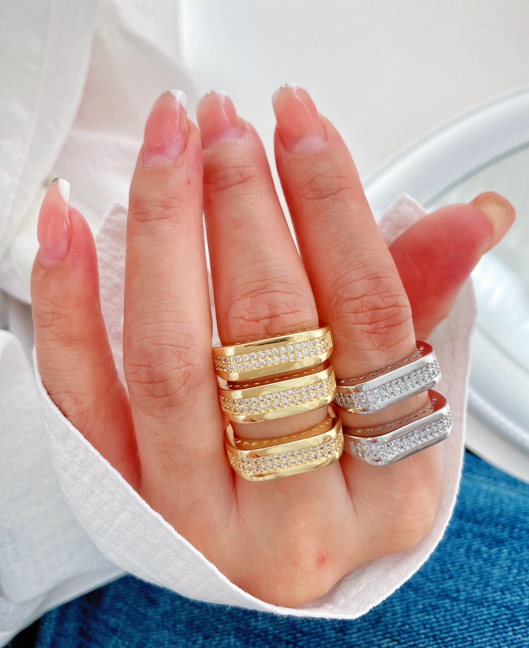 Wholesale of 18K gold geometric micro-inlaid zircon open ring and bracelet accessories with a sense of high-end European and American fashion pic 2