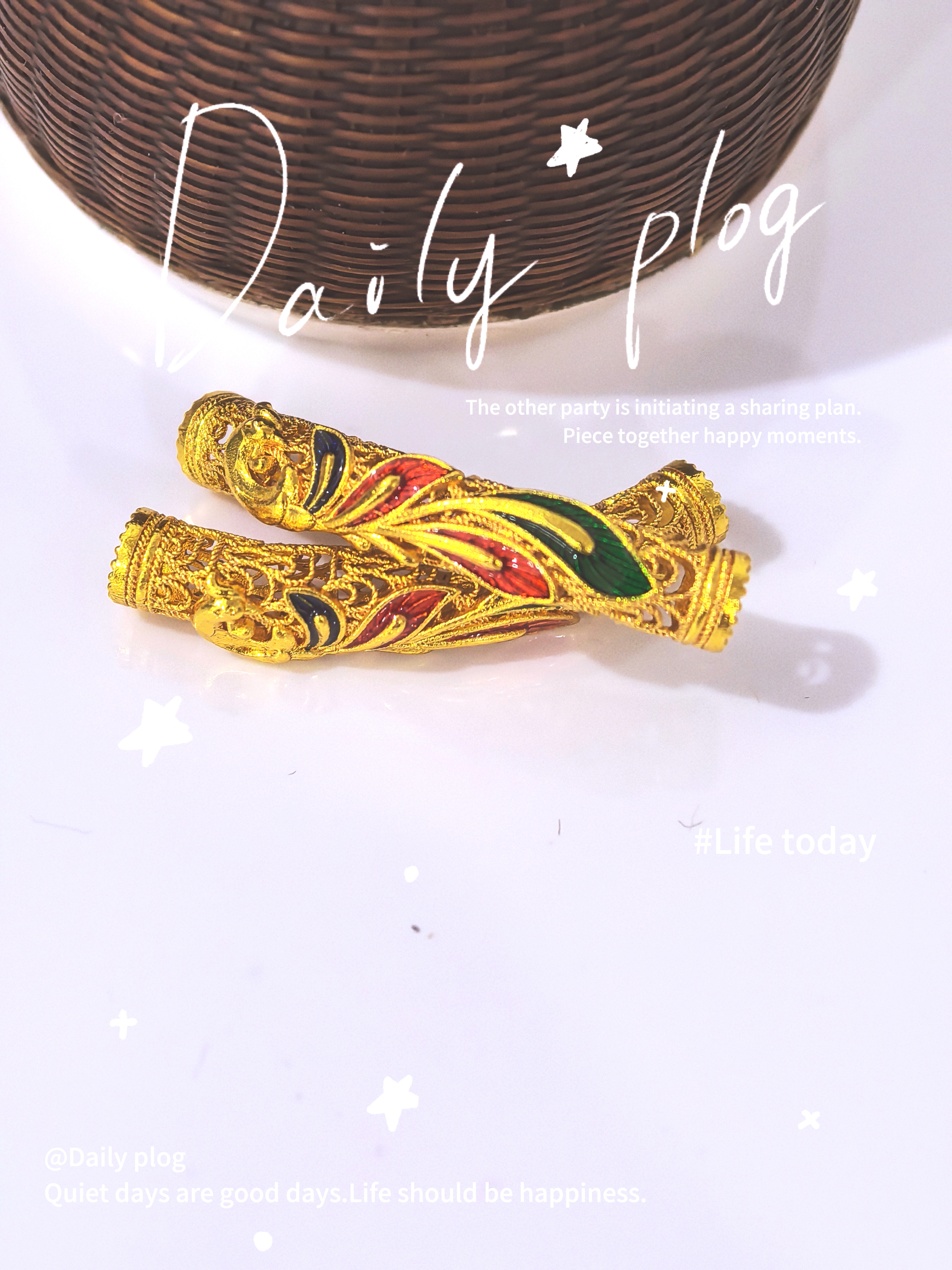 High-preservation color sand gold phoenix Flying elbow pipe fittings Auspicious and prosperous Phoenix hollowed-out enamel color jewelry retro wholesale pic 4