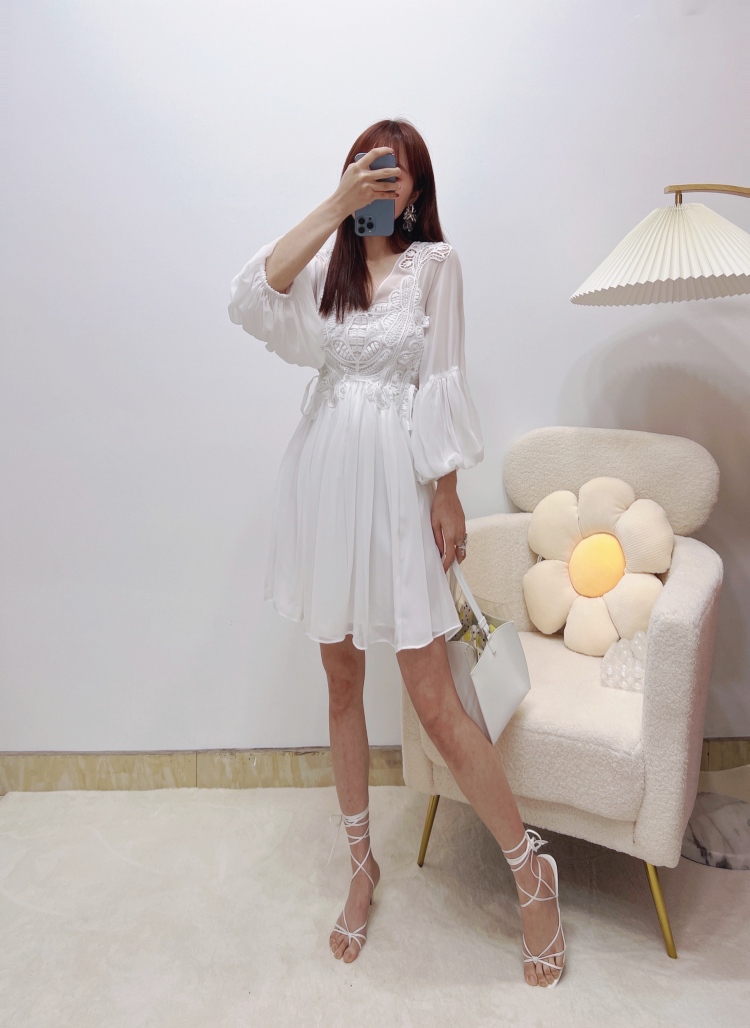 Blanco fresco y fluida fairy chiffon costura de encaje vestido de dos piezas no se puede ocultar en secreto ninging zhao ruth pic 1