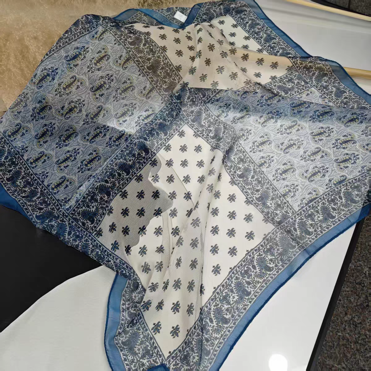【 Lightweight Celissa 】 New Spring/Summer 2025 Silk scarf, versatile and stylish Celissa, high-end and stylish scarf pic 5