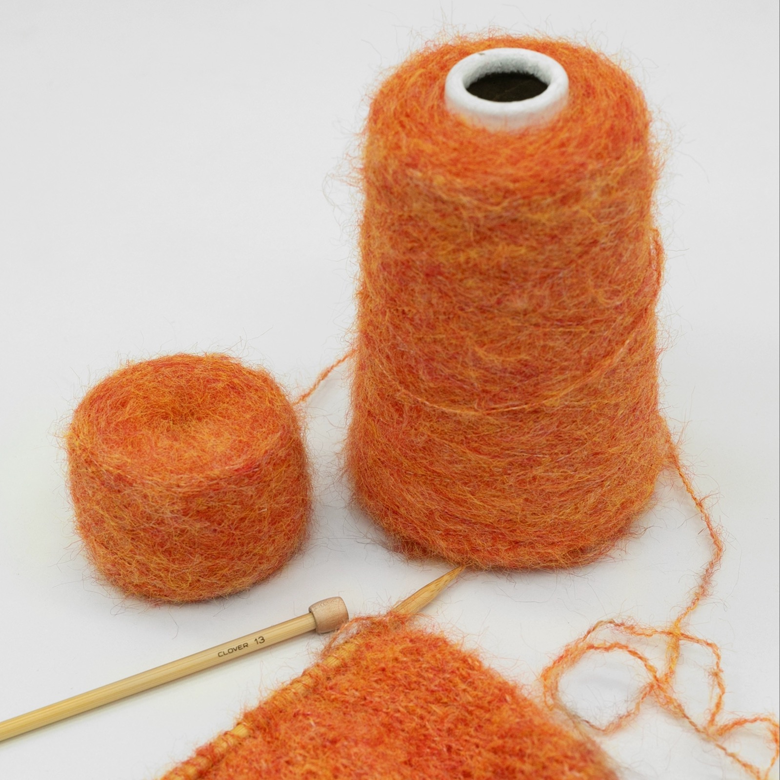 Candy-colored imitation alpaca elastic long wool yarn, hand-mixed yarn, DIY hand-knitted crochet, knitting, knitting and matching details Picture