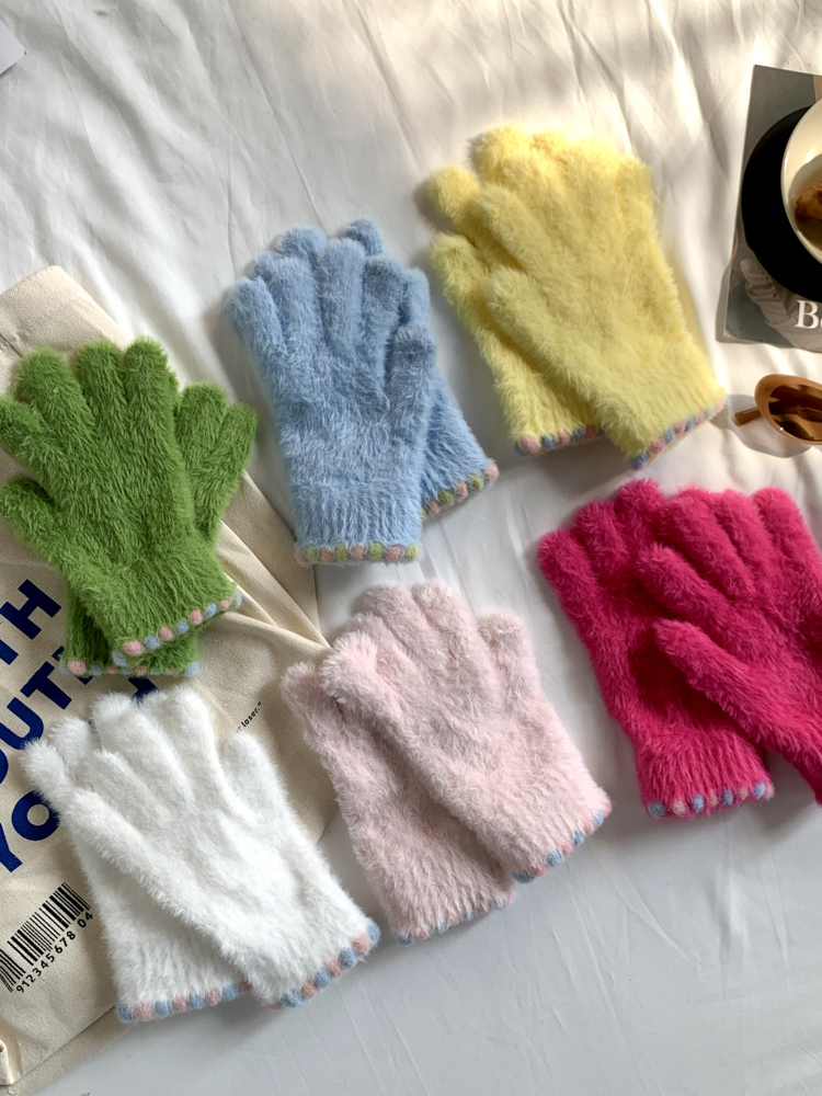 2025新款韩系可爱毛绒手套女冬季加厚保暖防寒露指可触屏手套学生详情4