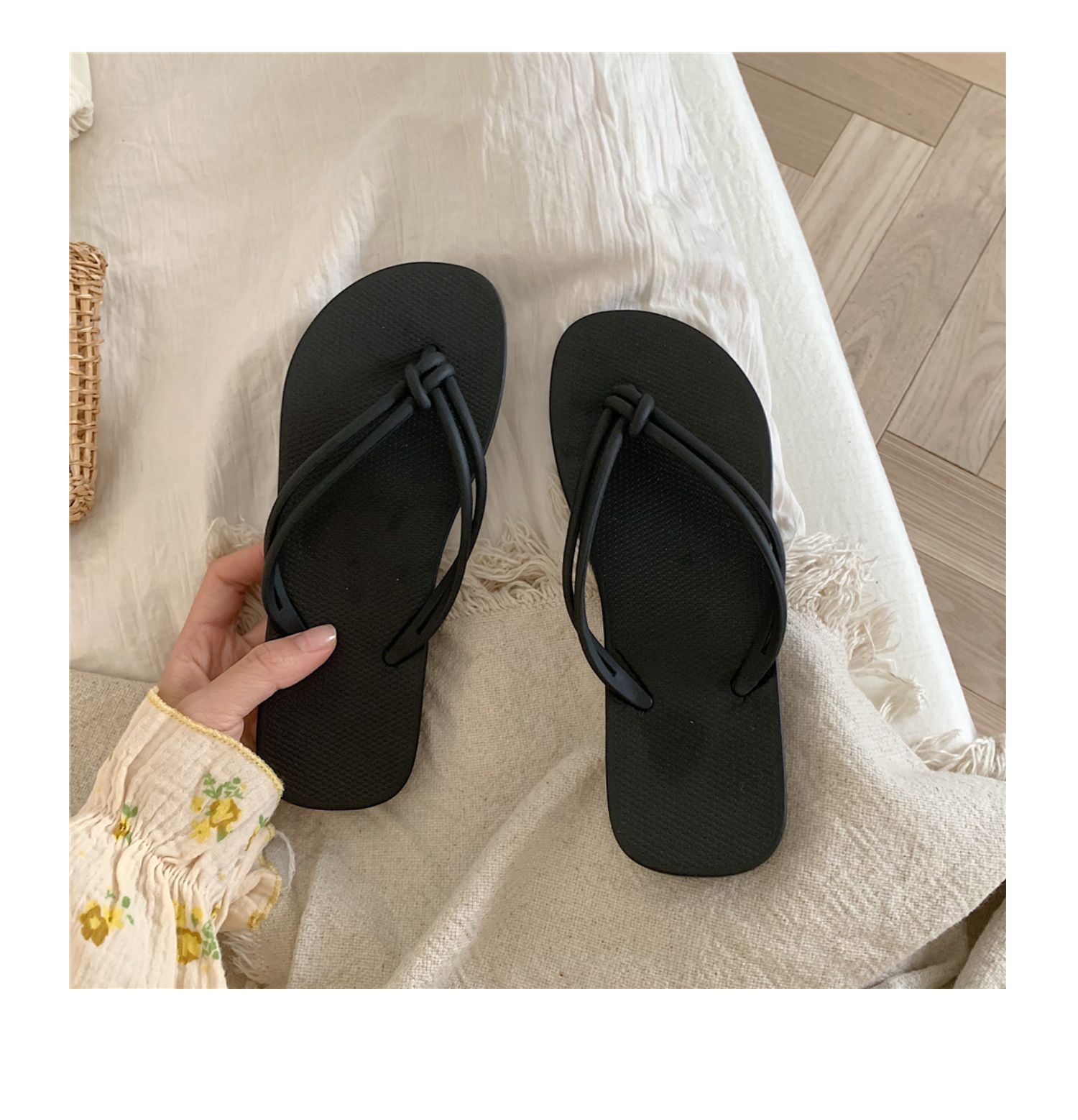 日式新款网红ins时尚休闲人字拖女夏外穿防滑洗澡夹脚凉拖鞋沙滩详情23