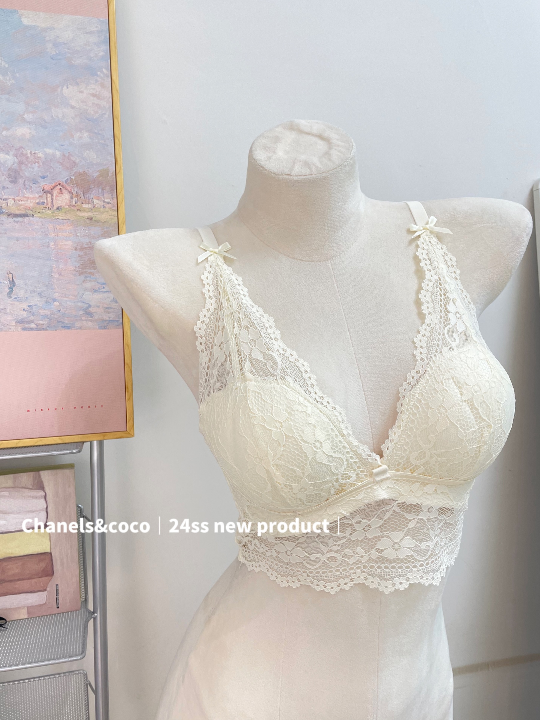 龙心2.0升级厚款法式纯欲挂脖蕾丝内搭内衣女小胸聚拢无钢圈文胸详情14