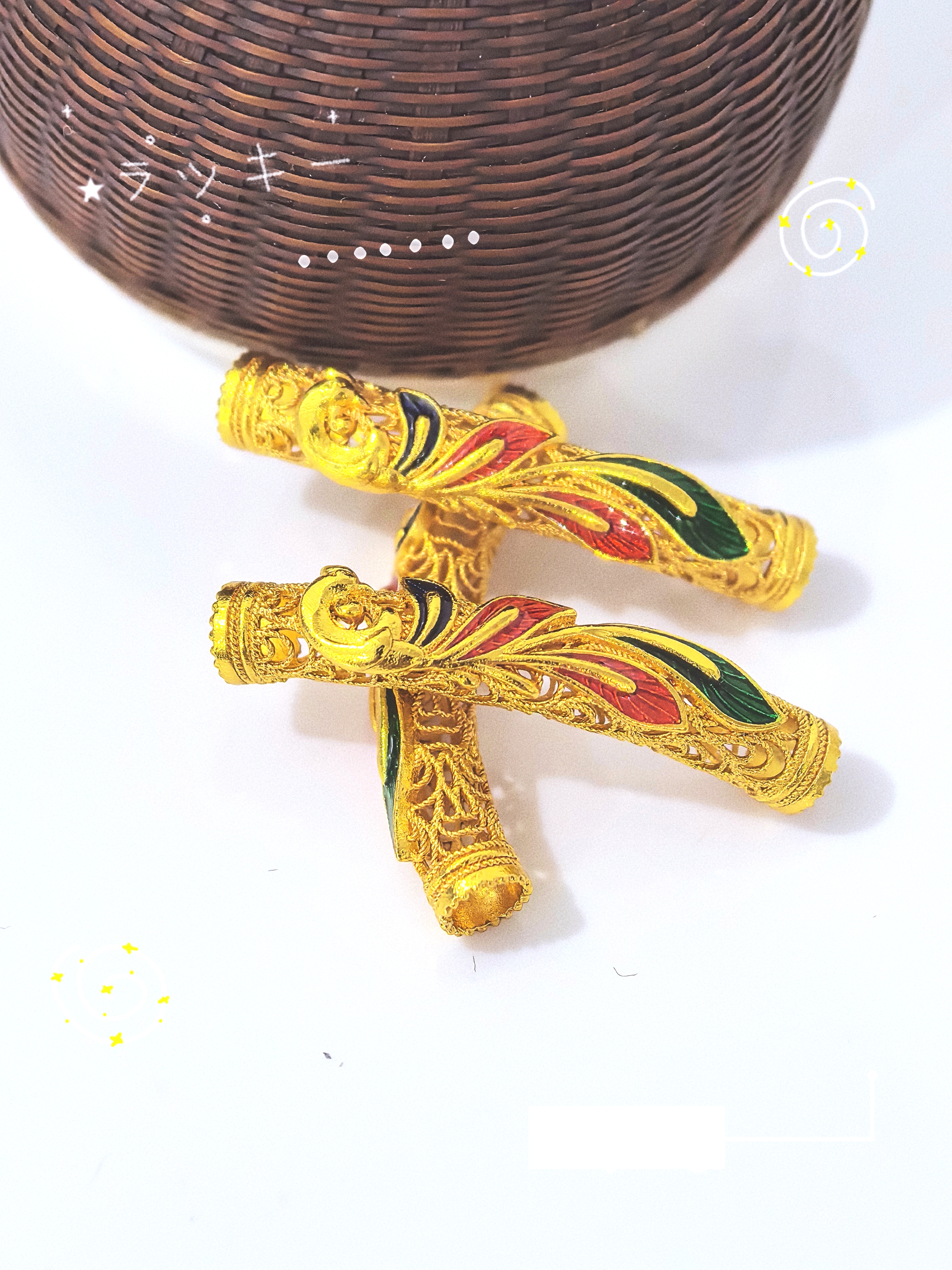 High-preservation color sand gold phoenix Flying elbow pipe fittings Auspicious and prosperous Phoenix hollowed-out enamel color jewelry retro wholesale pic 1