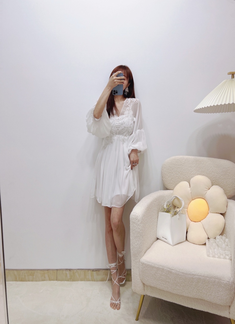 Blanco fresco y fluida fairy chiffon costura de encaje vestido de dos piezas no se puede ocultar en secreto ninging zhao ruth pic 3