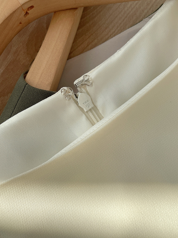 The*y acetate dress for spring and summer is a new style, fashionable and high-end sleeveless fishtail dress pic 30