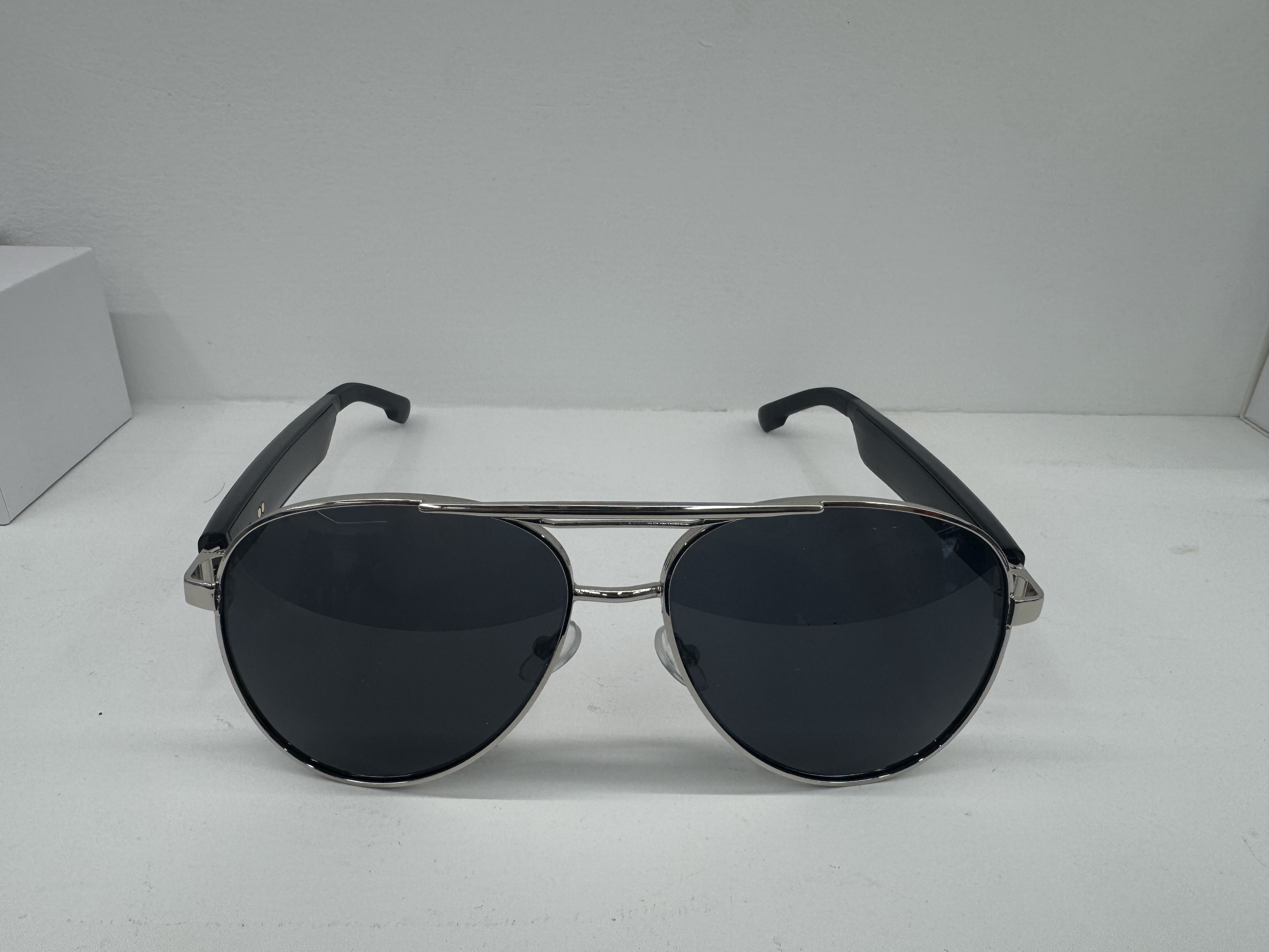 Canon Vision Fashion Glasses, high-definition anti-blue light, suitable for both men and women, lightweight and comfortable frame, trendy style, multiple colors to choose from