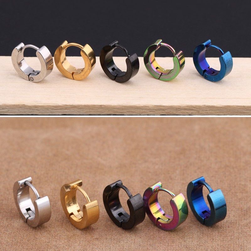 Japanese and Korean titanium gundam pad men's and women's ear studs, simple black individual earrings, couple punk wide face new earrings details Picture