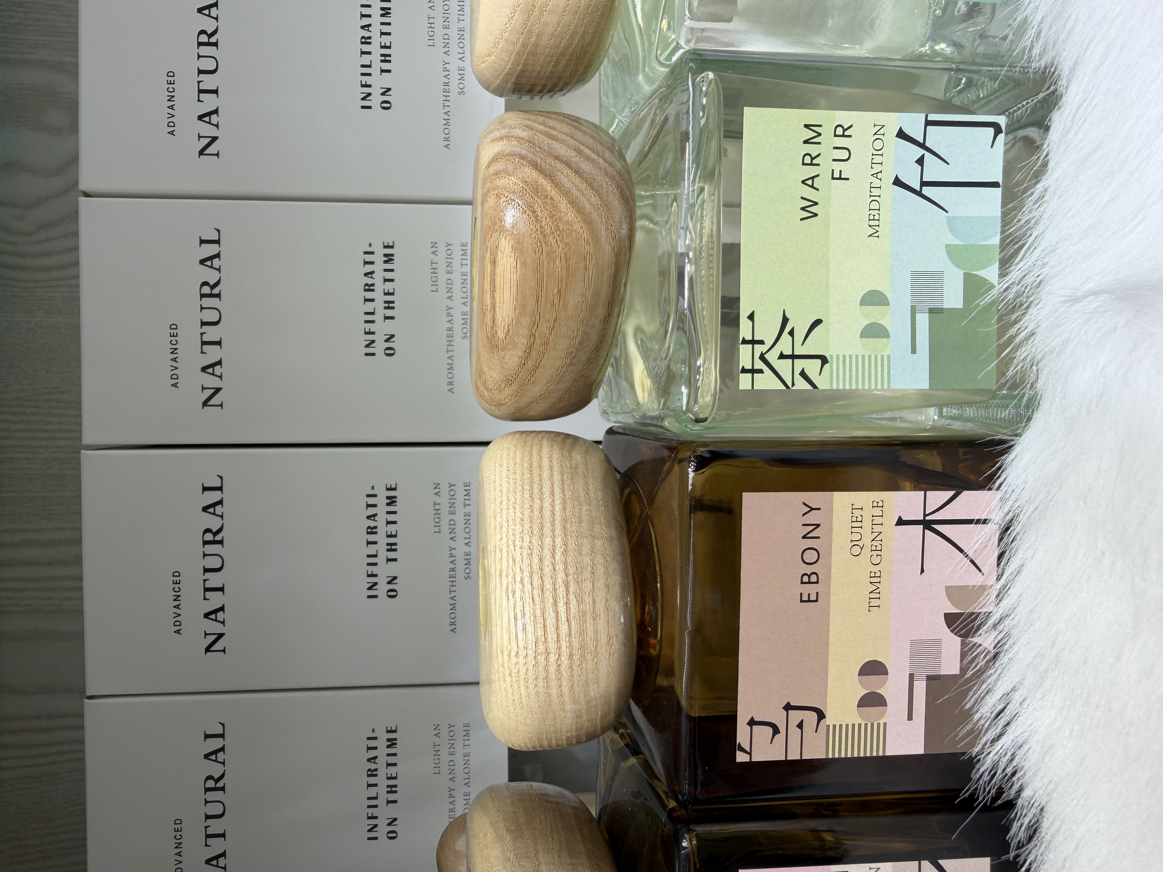 Home flameless aromatherapy natural plant essential oil diffuser bottle, long-lasting fragrance, fresh air, home fragrance Item Picture