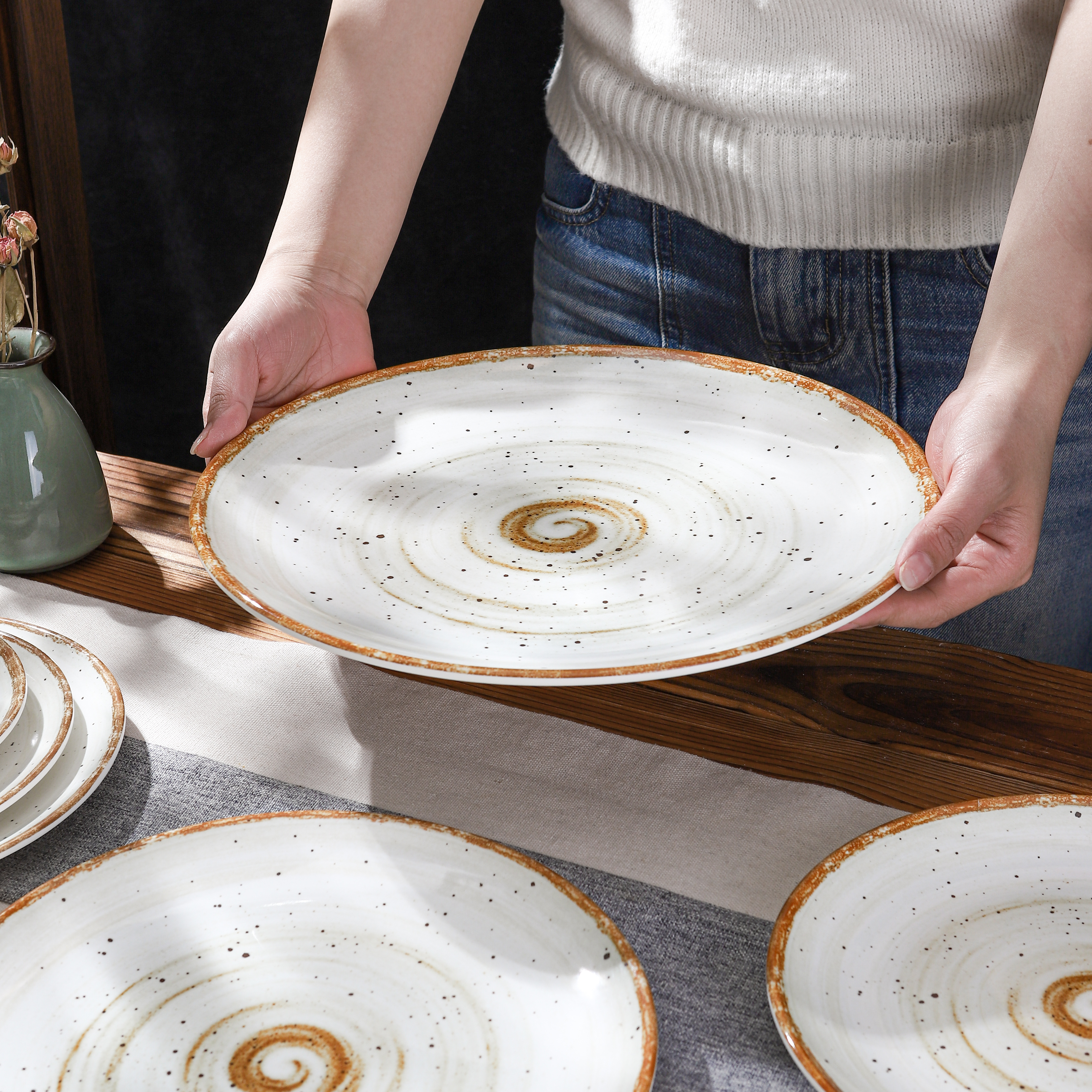 Retro melamine dinner plates, high-end hotel supplies, special plates and bowls for hot pot restaurants and barbecue restaurants Specification image