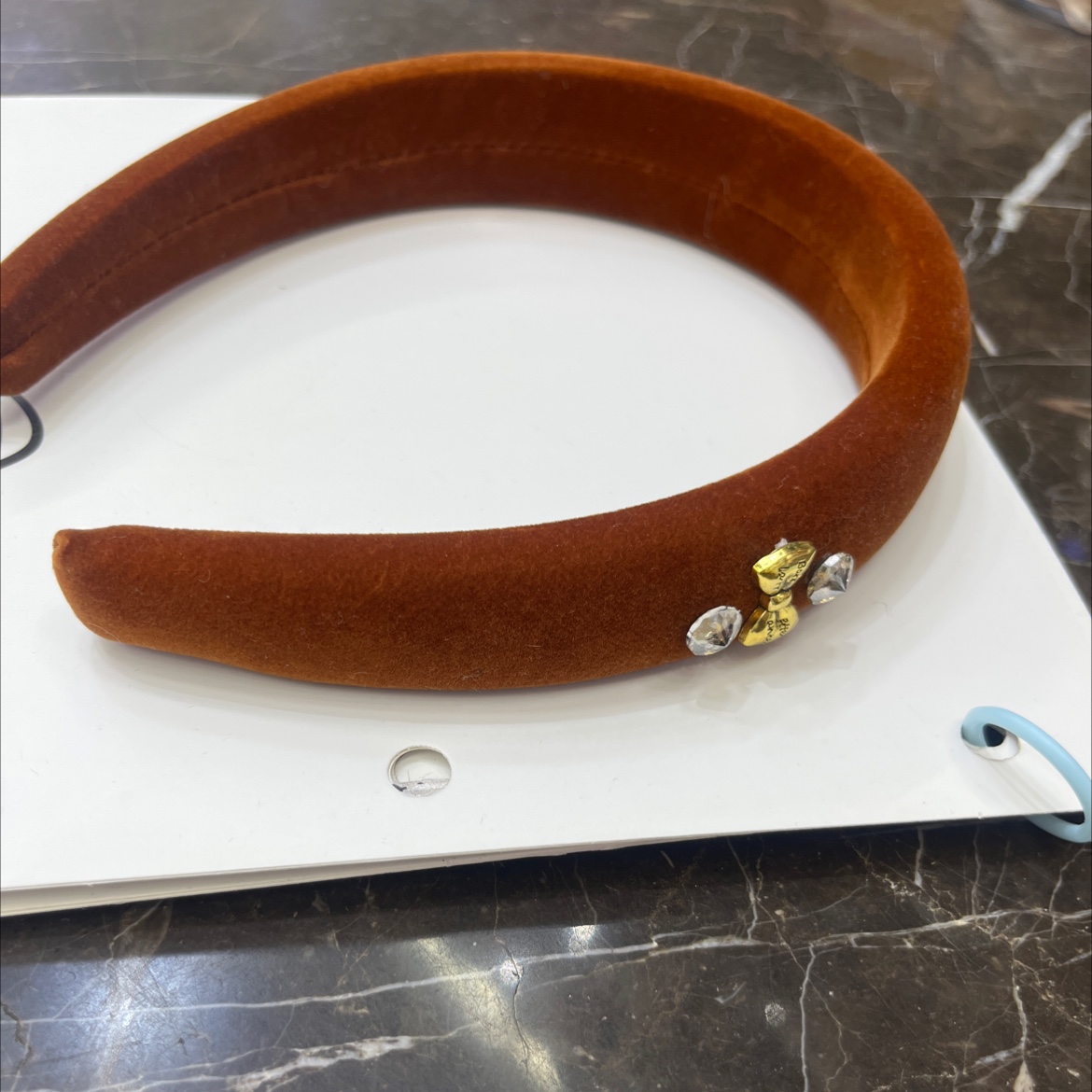 Simple and fashionable headwear, headband, metal hair accessory and hairpin, versatile for daily wear Simple and fashionable headwear, headband, metal hair accessory and hairpin, versatile for daily wear