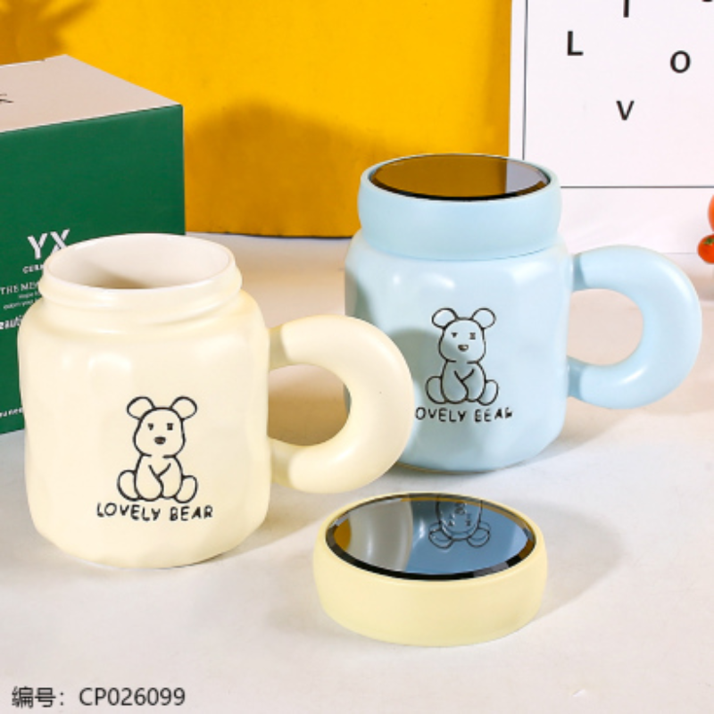 647小熊镜面杯详情2