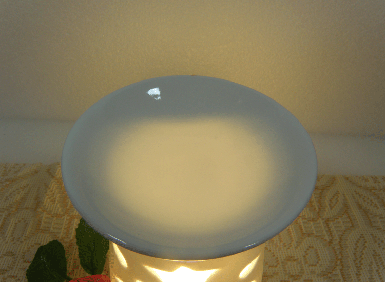 照明 熏香炉 香精灯 手工镂空工艺陶瓷 商务礼品详情图3