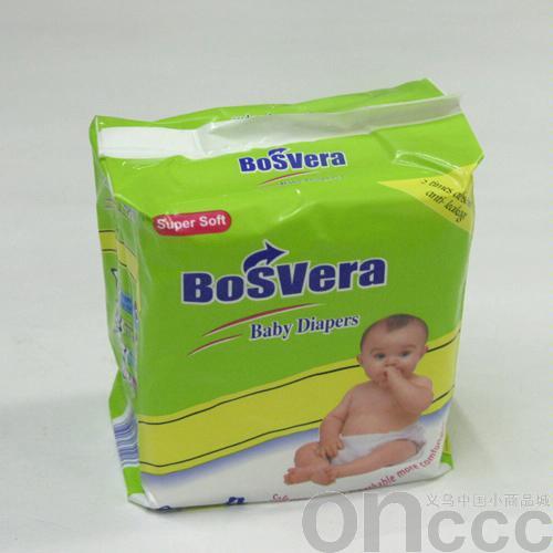 婴儿尿裤中号