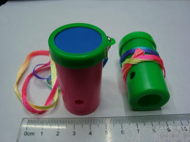 Plastic whistle in cylindrical shape